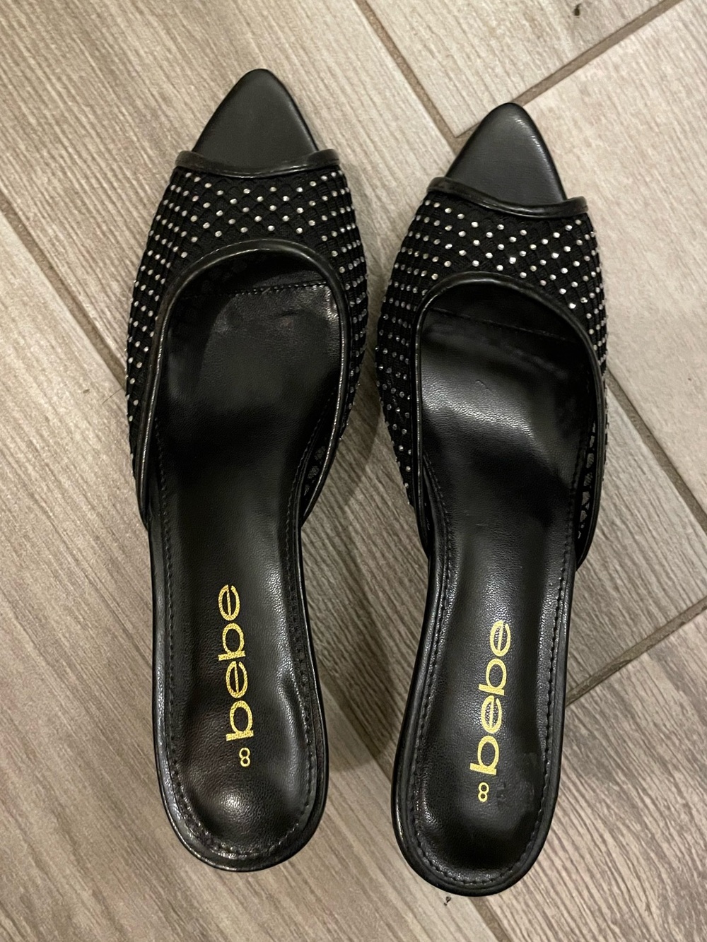 Bebe black rhinestone mesh pointed toe heels, Sz 8 , NWOT